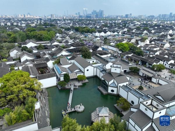 鏡觀中國丨雙面“繡”姑蘇