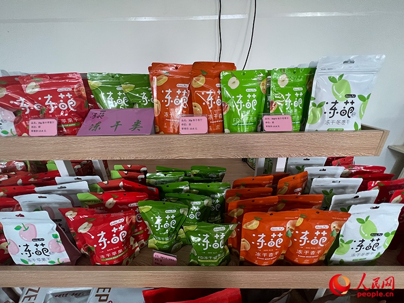 各種凍干食品。人民網(wǎng)記者 常雪梅攝