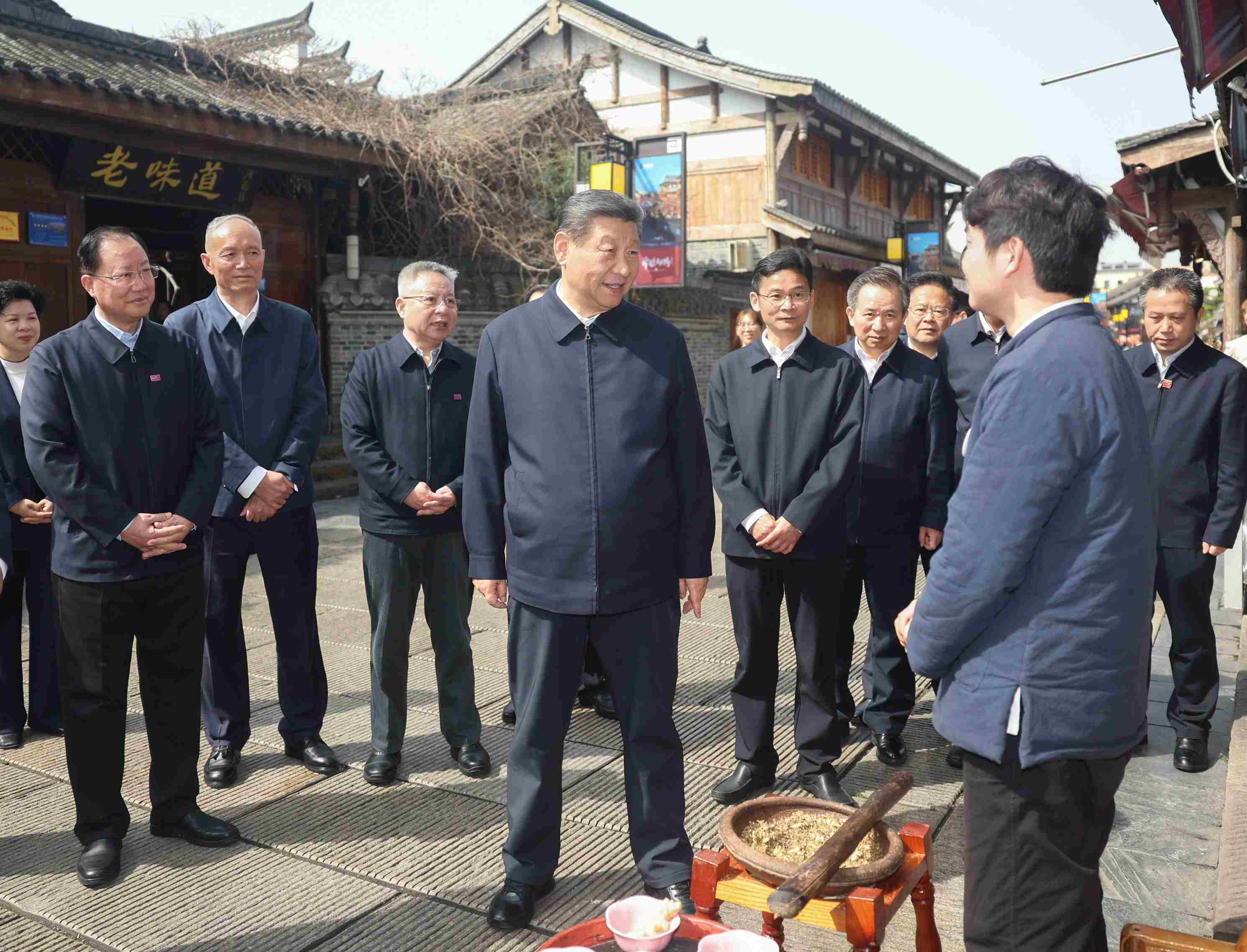 △ 2024年3月19日，習(xí)近平總書記在湖南常德河街考察。