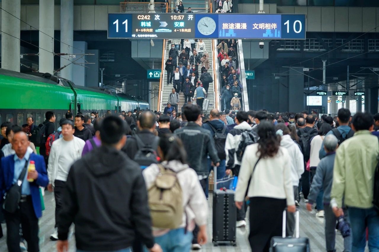 鐵路“五一”小長假運輸今日啟動。國鐵集團供圖